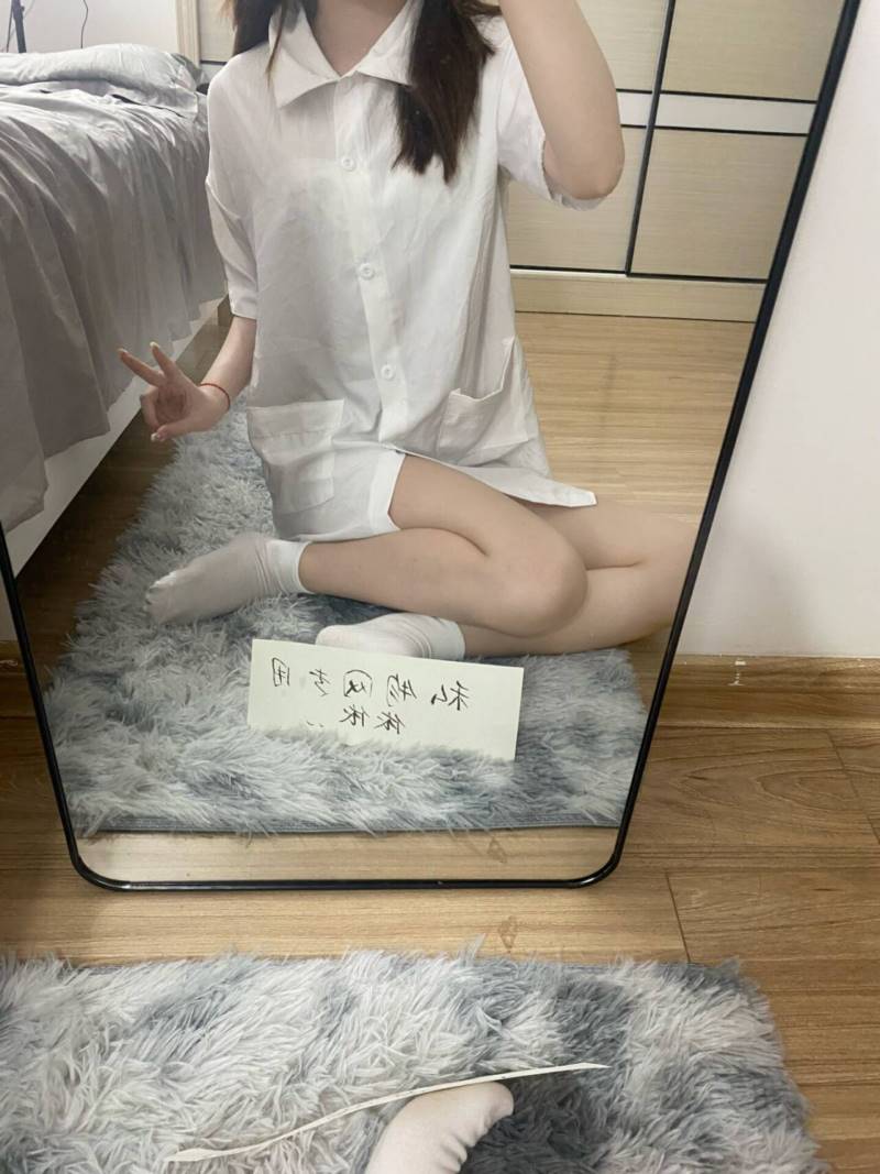333 3.jpg